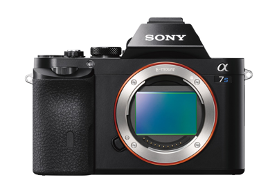 35mm sensor w/ large pixels for high-ISO & Dynamic Range
