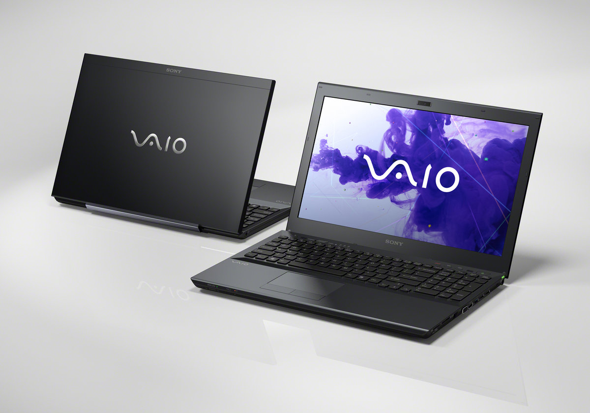 Sony VAIO VPCSE27FX/B Laptop Computer - Intel Core i7-2640M 2.8GHz, 6GB  DDR3, 640GB HDD, Blu-ray Player/DVDRW, 15.5 Full HD, Windows 7 Home Premium  64-bit, ...